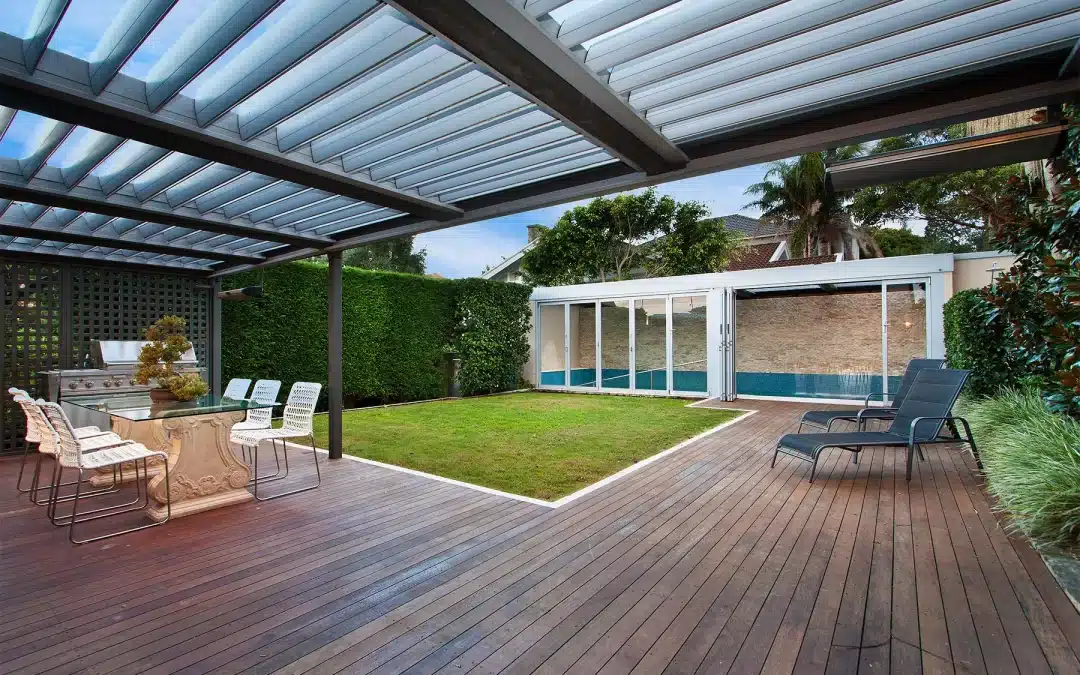 Pergolas : faire de la terrasse une pièce en plus